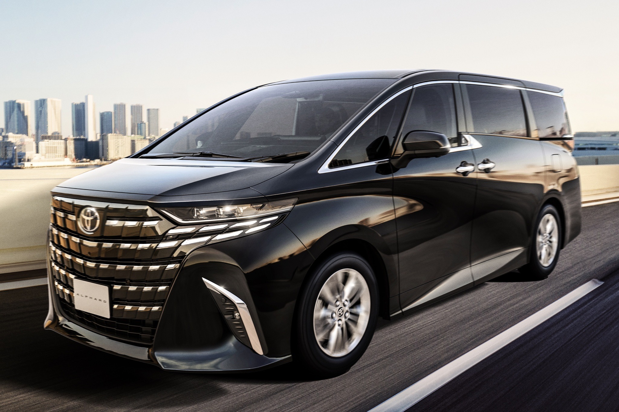 トヨタ アルファード 新型】コンフォートタイヤ「PROXES Comfort トヨタ アルファード 新型】コンフォートタイヤ「PROXES Comfort
