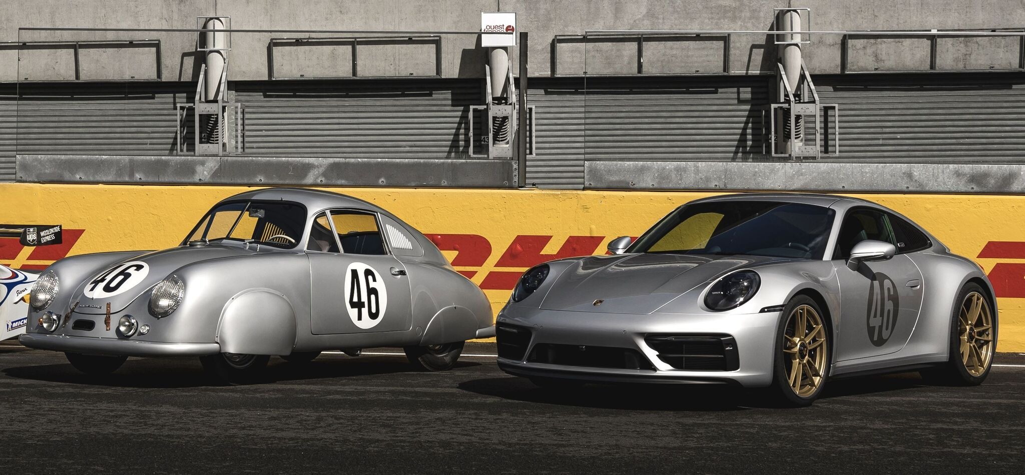 ポルシェ 911、ルマン24時間レース100周年記念車登場…480馬力