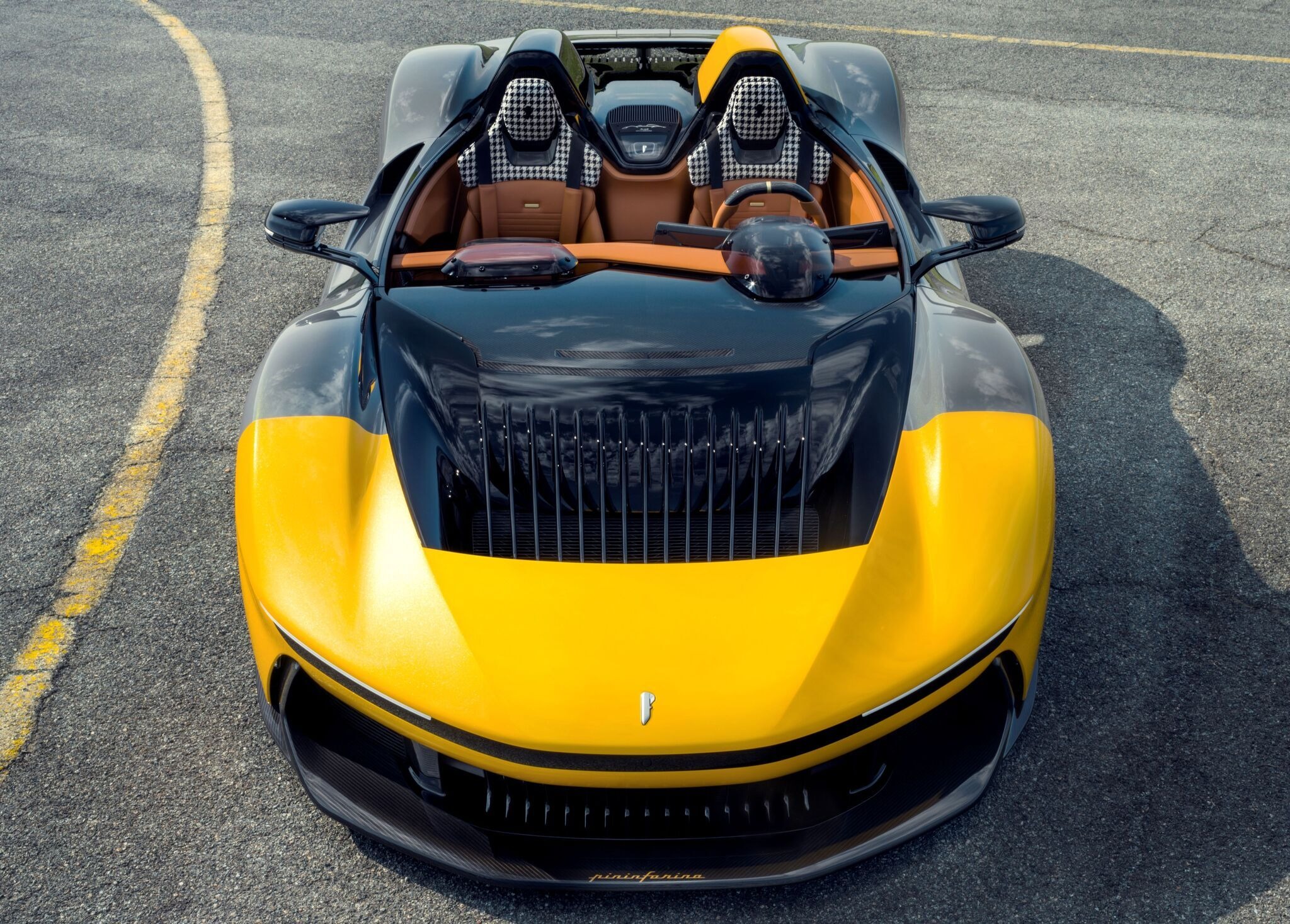 ピニンファリーナ、1900馬力のEVスピードスター『B95』発表…世界限定10