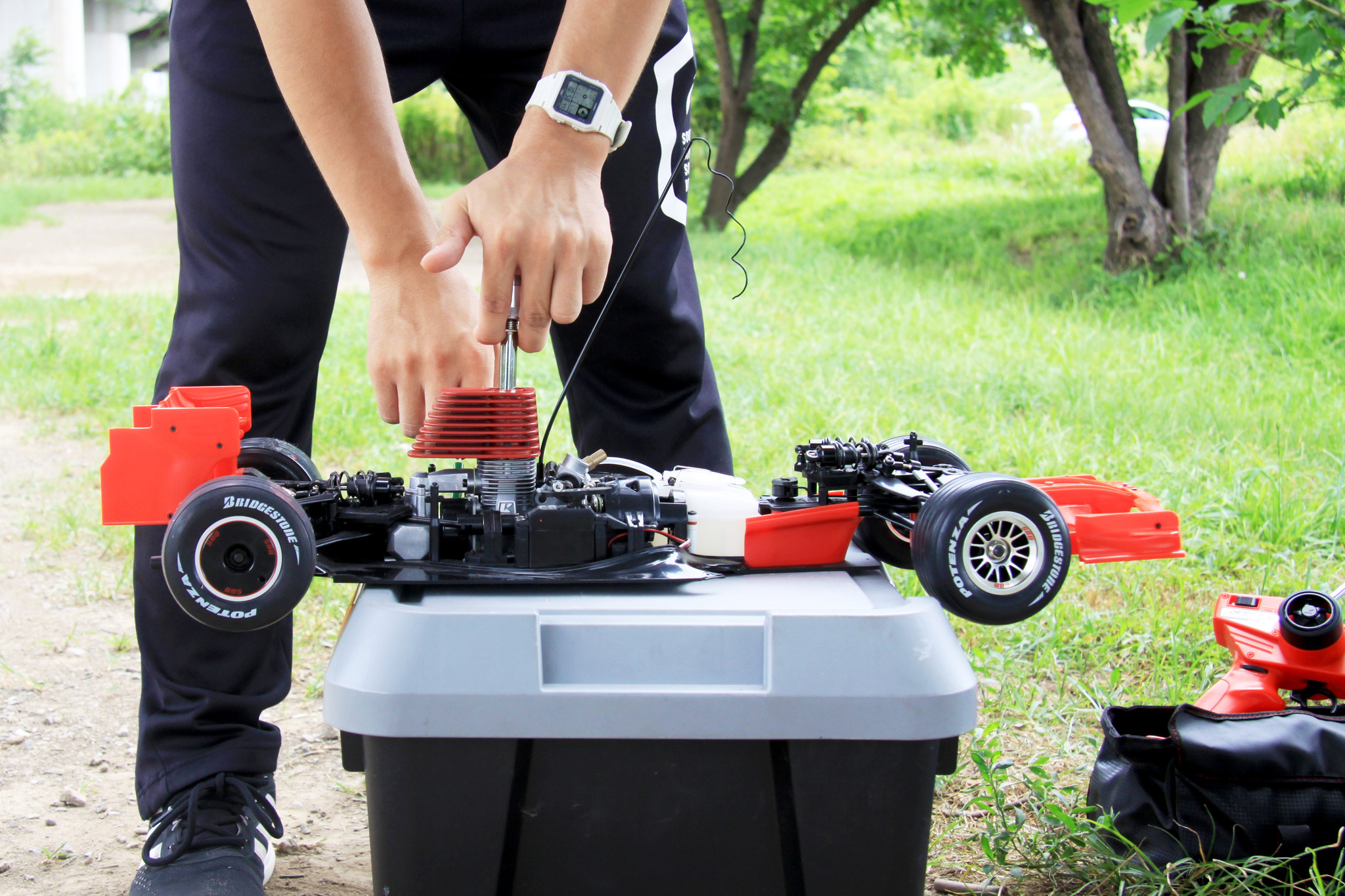 HPI ナイトロ3 ラジコン まとめ売り - メルカリ