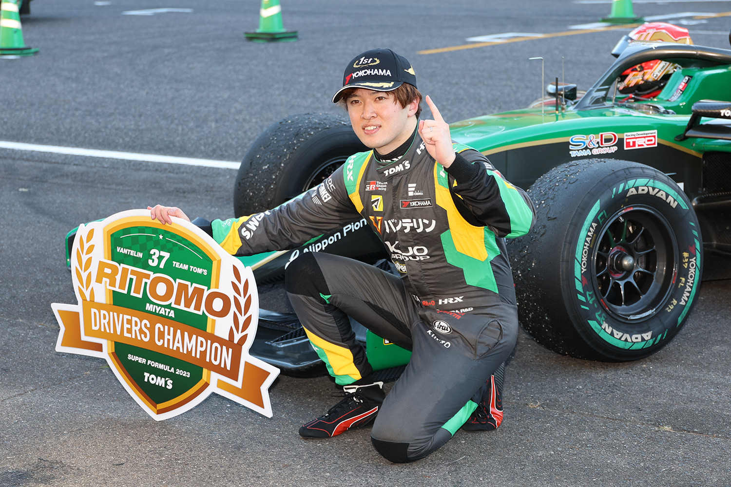 スーパーフォーミュラ 第9戦】宮田莉朋が初のチャンピオンを獲得