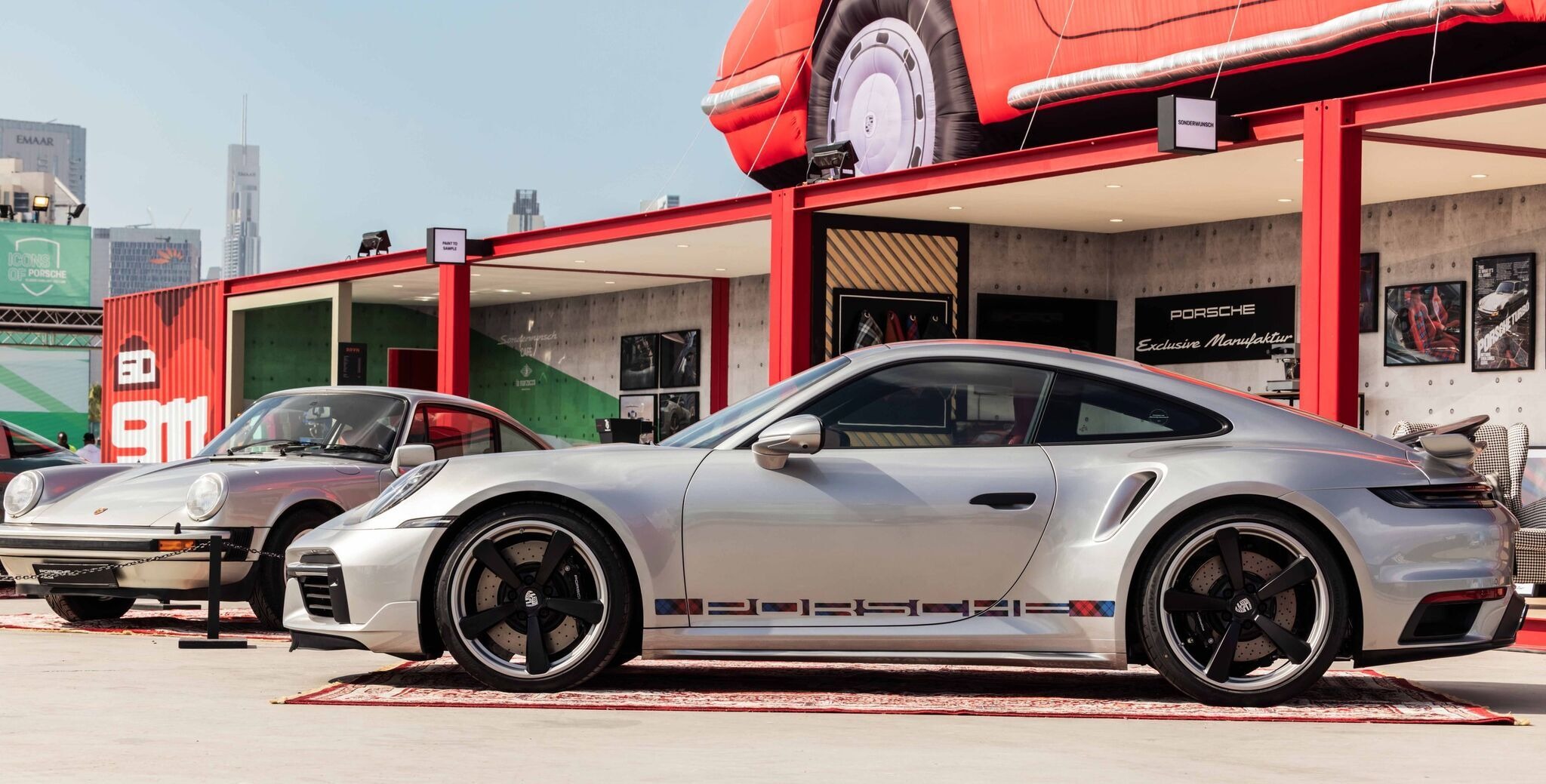 ポルシェ『911ターボ』を初代モチーフにカスタム…新プログラム