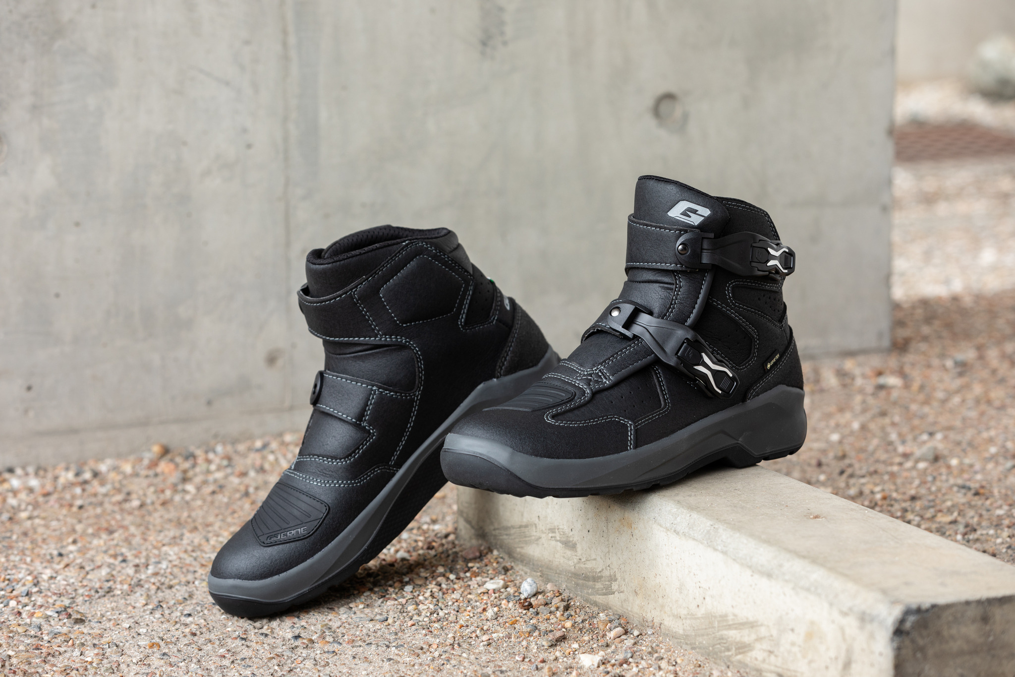 alpinestars アルパインスターズfirmライディングブーツ