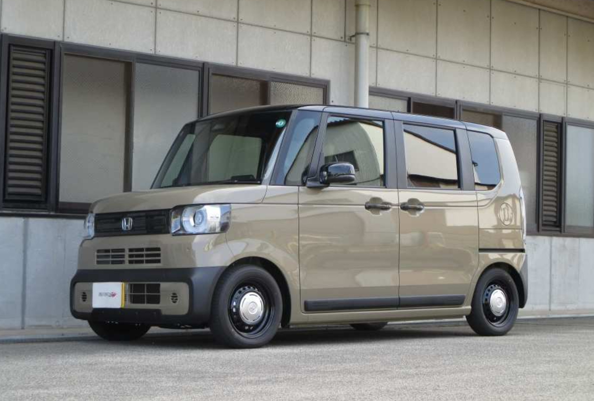 Nボックスジョイ② WR-V』『N-BOX JOY』をしなやかにローダウン、「RZ34」は