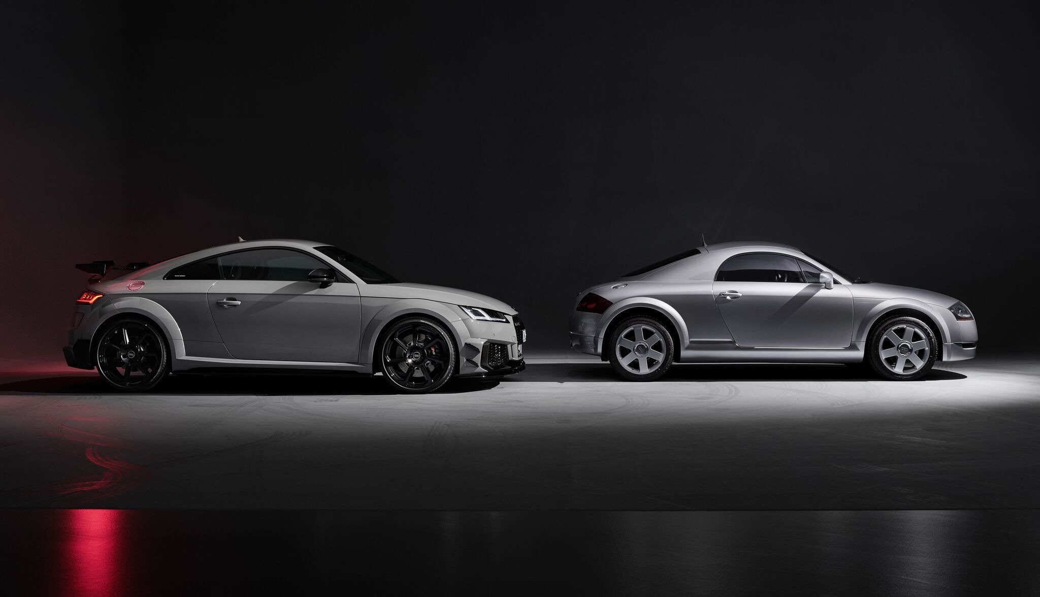 AUDI TT トラベルバック( 小旅行用） きせよ