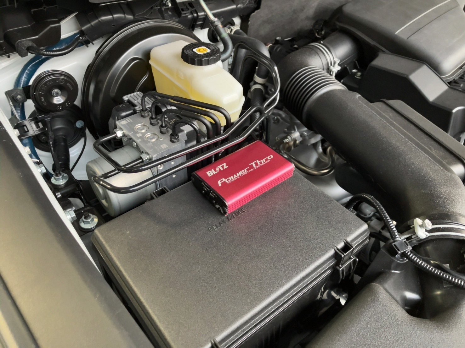 PedalBox+ スロットルコントローラー トヨタ ランドクルーザー250