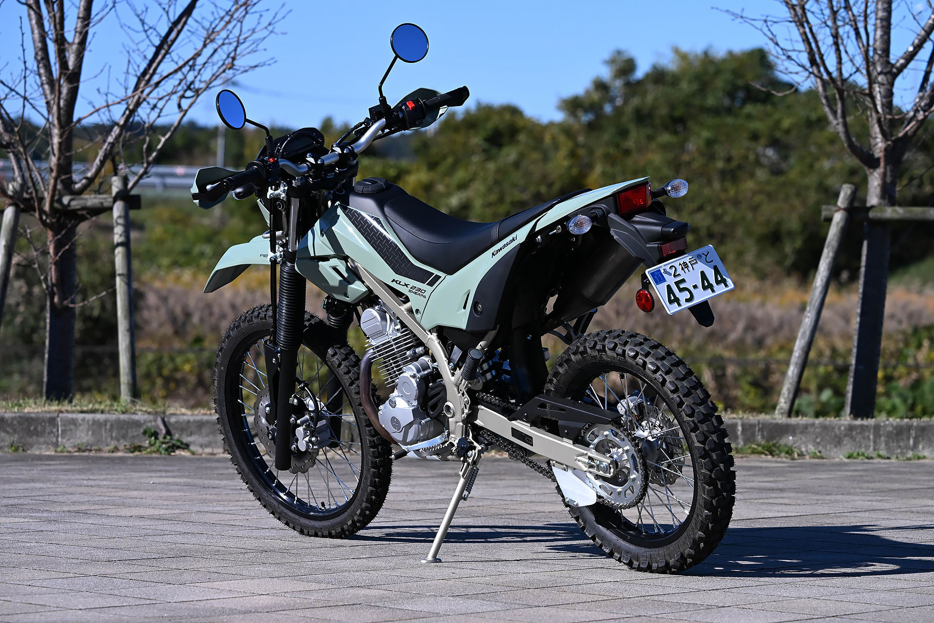 15秒でわかる］カワサキ『KLX230シェルパ』…ついに発売、幅広い