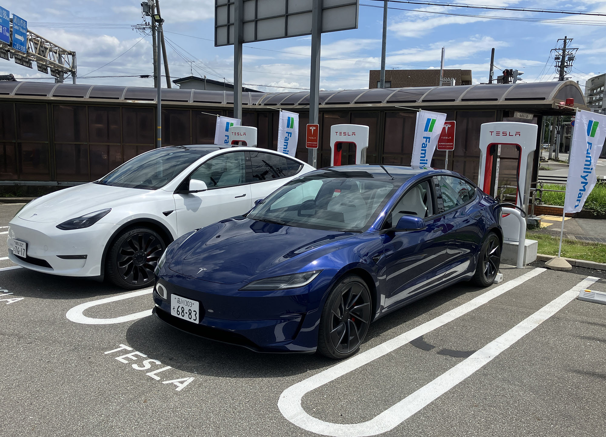 J*L様 Tesla チャージャー mqdefault.jpg