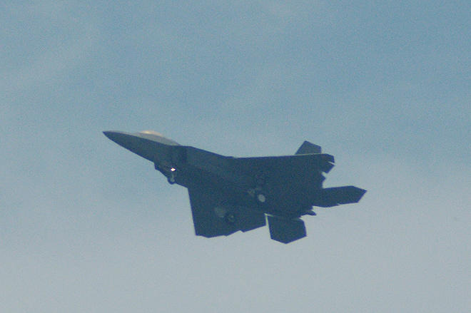 にっしー様売約済) 新品 アメリカ空軍F-22ラプターステルス