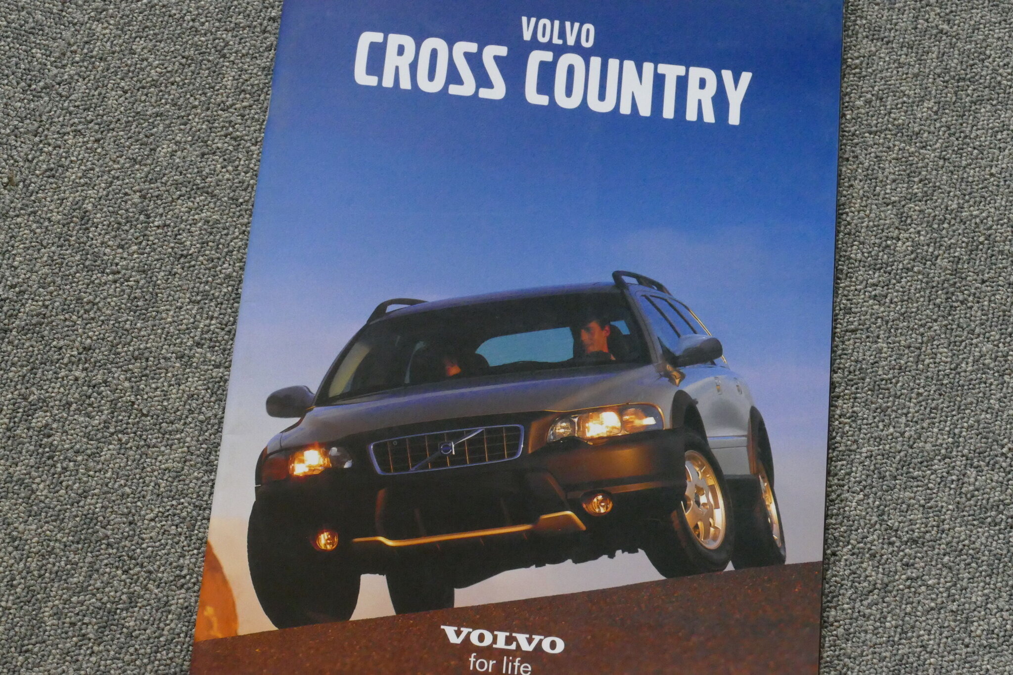 エステートとSUVの中間、心地よさが魅力だったボルボ『クロス