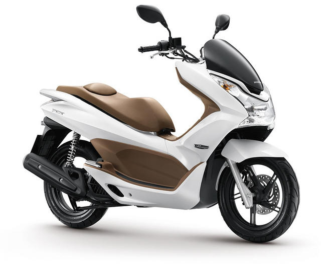 ホンダのグローバルスクーター PCX…タイで生産、日米欧にも輸出