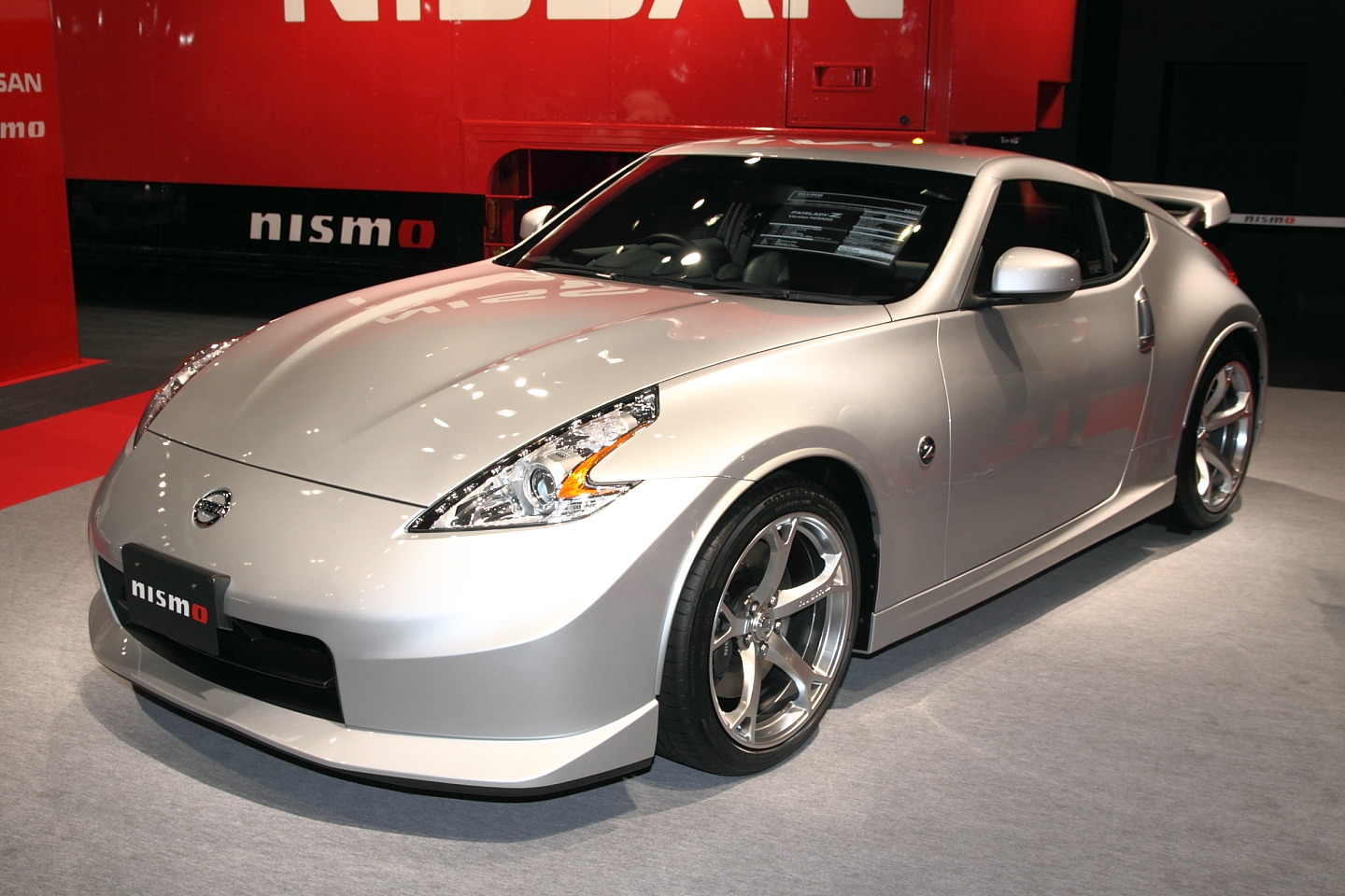 東京オートサロン10】日産 Z34にもバージョン NISMO | レスポンス