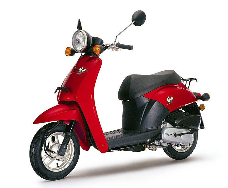 ５０年前に中国で買った品 中国製の低価格スクーター、地元で発売 | レスポンス（Response.jp）