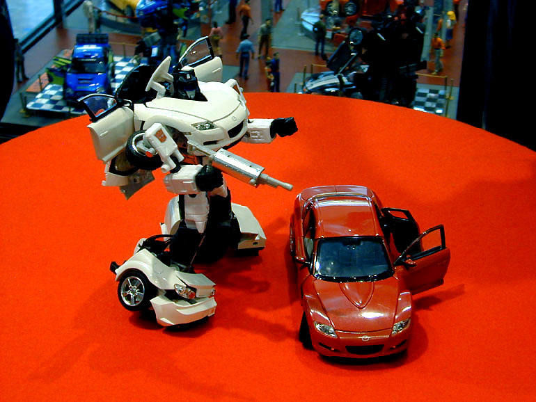 トランスフォーマー マツダRX-8フィギュアのカードの通販 by