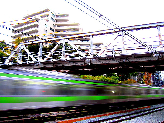 １０３系直流通勤形電車 ウグイス色 山手線４両 国鉄 103系通勤電車（高運転台ATC車・ウグイス）基本セット
