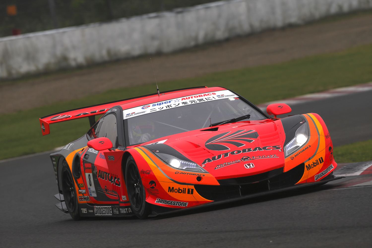 SUPER GT 第4戦】終盤に上位壊滅の大波乱発生、GT500優勝はARTA