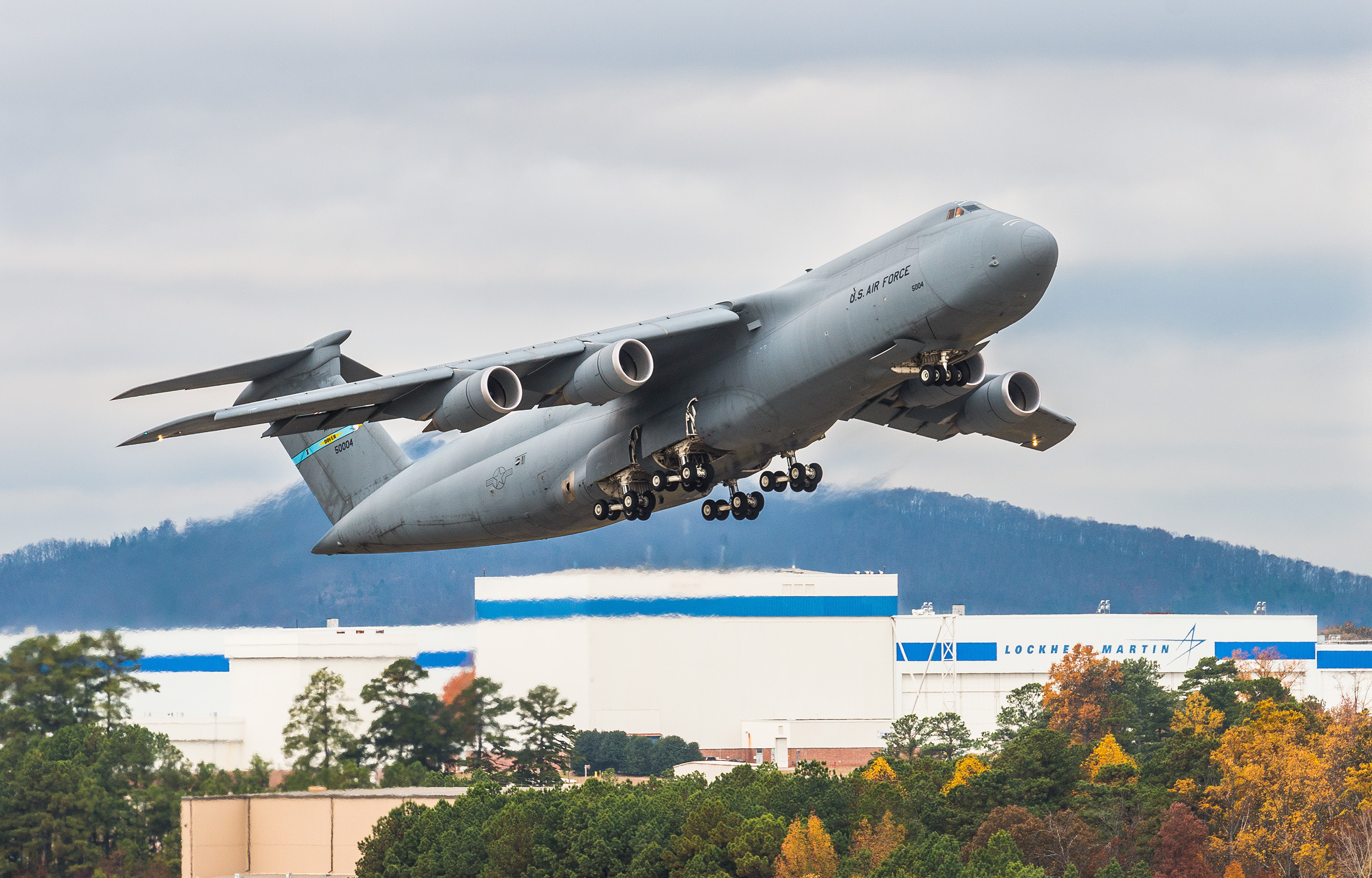 ロッキード・マーチン、13機目のC-5Mスーパーギャラクシーを米