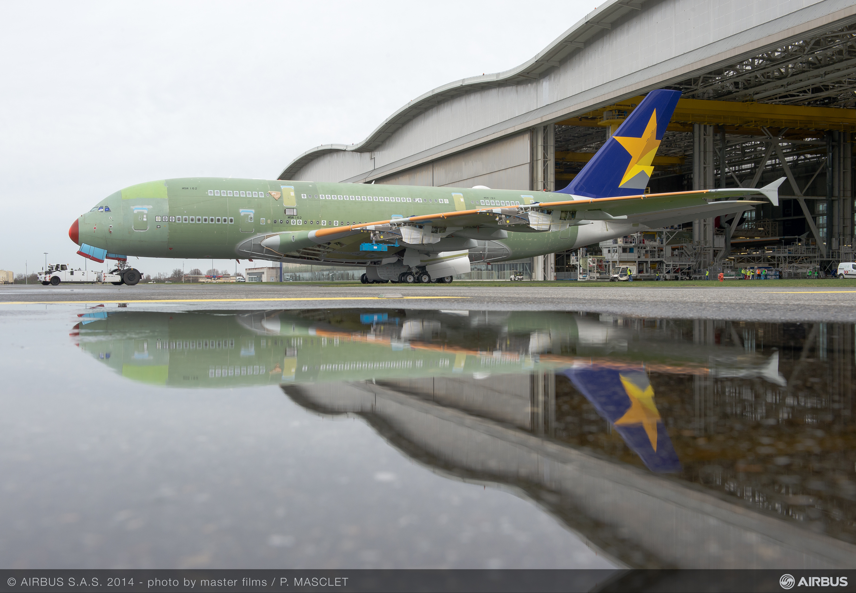 エアバス、スカイマーク向けA380初号機の構造部分組み立てを完了