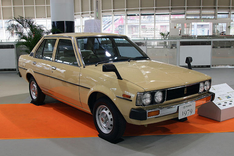 【1970年】2代目 トヨタ カローラバン KE26V型 カタログ 他 1970年】2代目 トヨタ カローラバン KE26V型 カタログ 他 - メルカリ