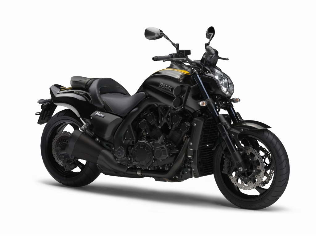 ヤマハ VMAX、創業60周年記念限定車を発売…タンク上部にインター ヤマハ VMAX、創業60周年記念限定車を発売…タンク上部にインター