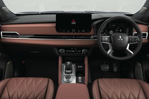 三菱 アウトランダーPHEVとトライトン、4万台をリコール…ナビシステム不具合 画像