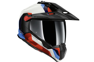 BMWモトラッド、『GS』向け通信機能搭載ヘルメット発表 画像