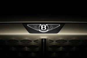 ベントレーの新「ウィングドB」エンブレムを初装着、7月8日コンセプトカー発表へ 画像