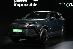 インド最速SUV『ハリアー.ev』、タタモーターズが生産開始 画像