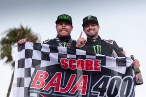 トーヨータイヤ「OPEN COUNTRY」装着のアラン・アンプディア選手チームが「スコア・バハ400」で総合優勝 画像