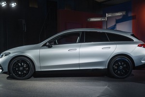 メルセデスベンツ『CLA』と『GLC』新型、クアルコム「スナップドラゴン」搭載で高度デジタル化…IAAモビリティ2025 画像