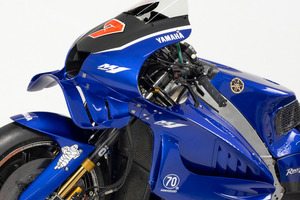 V4エンジン搭載の新型ヤマハ『YZR-M1』登場に、SNSでは「ビリビリくるぜ！」「男の子はこういうの好きだよねー」など反響 画像