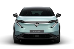 日産『アリア』改良新型を世界初公開へ、Vモーショングリルのない新デザインに…ジャパンモビリティショー2025 画像