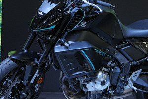 ヤマハはエンジンを諦めない!「ハイブリッドMT」の走りはどうなる?「電動R1」の可能性は…ジャパンモビリティショー2025 画像