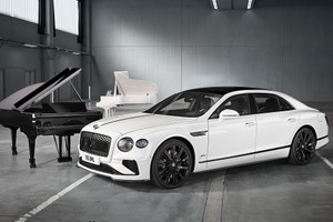 ベントレーとスタインウェイ&サンズ、限定ピアノと『フライングスパー・スピード』発表…職人技を競う 画像