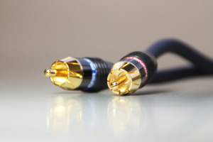 「ラインケーブル」って何？ これが必要となるのはいつ？［サウンドユニット・選択のキモ…アクセサリー編］ 画像