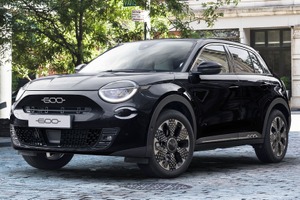 フィアット600に初の黒ボディ、レトロでシックな「ネロ チネマ」登場…150台限定で441万円 画像