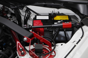 ブリッツからアイシン製「モーションコントロールビーム」採用の新商品「B-MCB」が発売、第一弾は『GR86/BRZ』用 画像