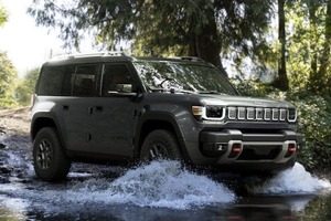 ジープ、新型電動SUV『リーコン』発表…650馬力モーターで伝統の4×4性能を実現 画像
