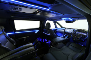 『アルファード＆ヴェルファイア』の車内を14色の光でゴージャスに演出、アルパインスタイルが「専用アンビエントライト」発売 画像