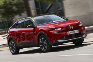 シトロエン『C4 MAX HYBRID』、ブラックルーフ採用で精悍なデザインに…436万円 画像