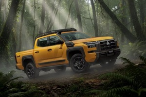 三菱『トライトン』に「サバナ」、シュノーケルや専用ラリーイエロー採用…ブラジル限定 画像