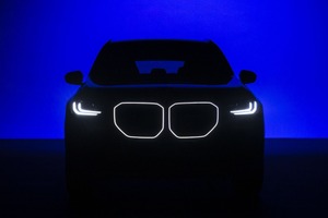 BMW『X3』に入門仕様「20ピュアデザイン」、光るキドニーグリル標準…南アフリカ 画像