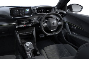 プジョー『2008』のタイヤ空気圧がおかしいんだが…12月掲載のリコール記事ランキング 画像