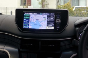 新型ムーブにカロッツェリア「楽ナビ」AVIC-RW09を装着