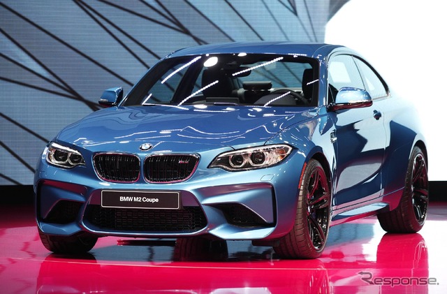 BMW M2クーペ（デトロイトモーターショー16）