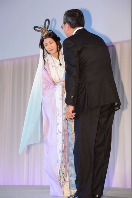 菜々緒【写真:鶴見菜美子】