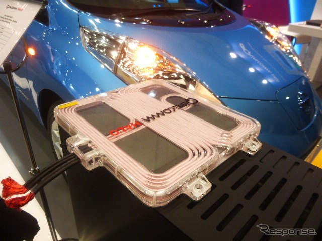 非接触給電システムを展示したクアルコム(オートモーティブワールド2016/東京ビッグサイト/2016年1月13日)