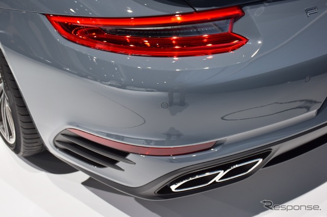 ポルシェ 911ターボ(デトロイトモーターショー16)