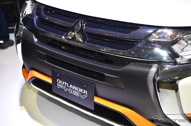 三菱 アウトランダーPHEV アウトドア ギア コンセプト(東京オートサロン16)