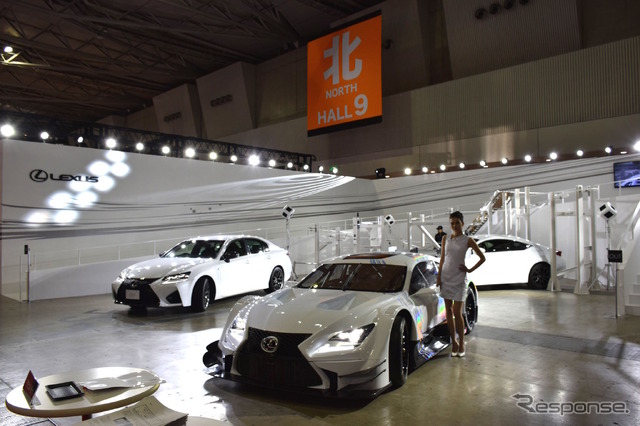 レクサスブース(東京オートサロン16)